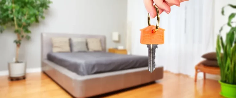 20150707 news website nl ontbinding huurovereenkomst vanwege airbnb sleutel met bed