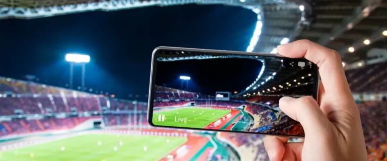 20161110 news website en bluetrace provides connected stadion of fc az phone is football stadium