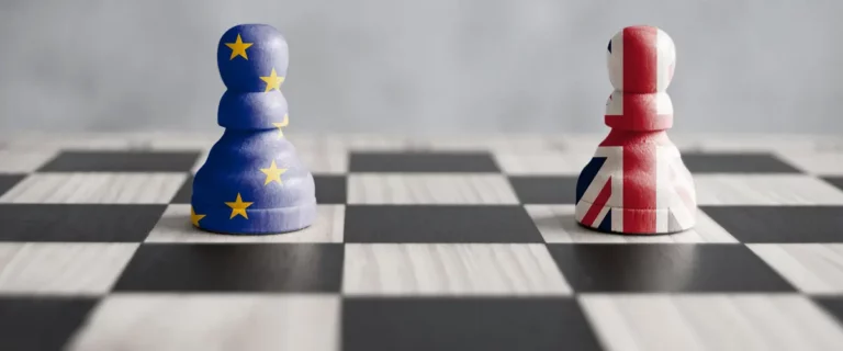 EU en VK pionnen op schaakbord